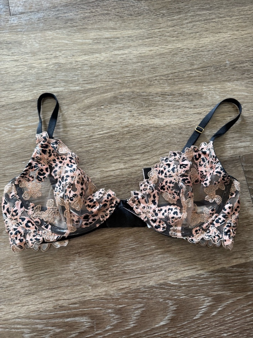 Victoria’s Secret Leopard Sheer Unlined Bra 34C
